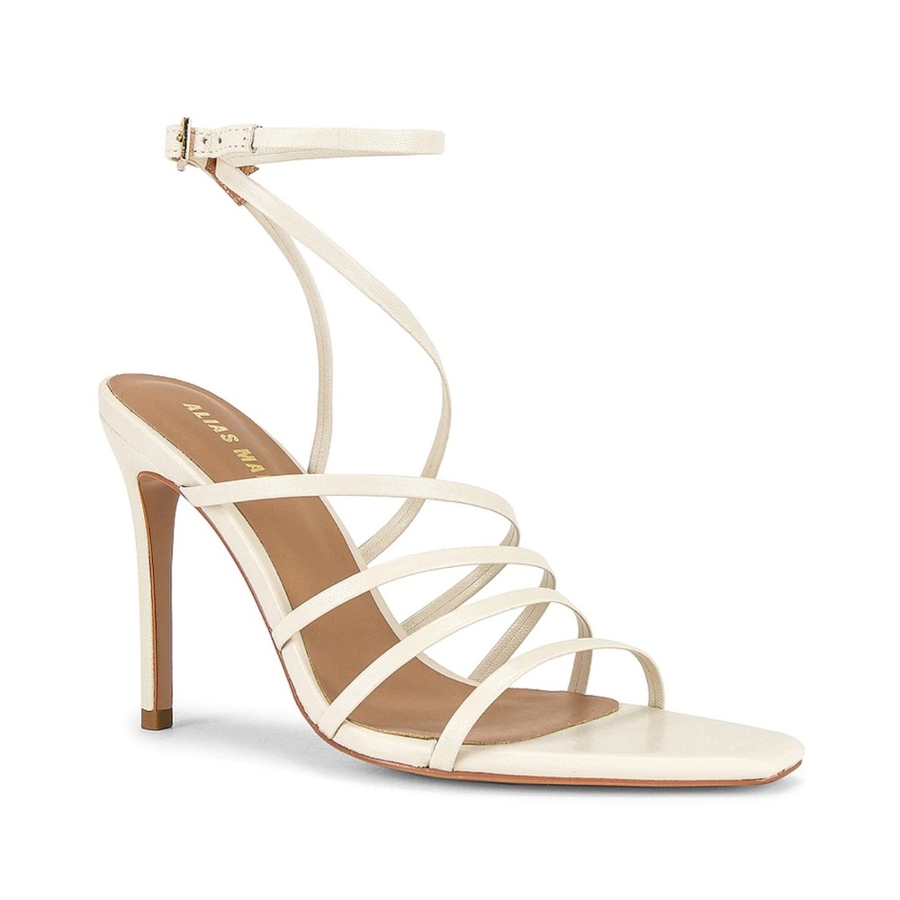 Alias Mae Isabelle Heel in Bone Size 39